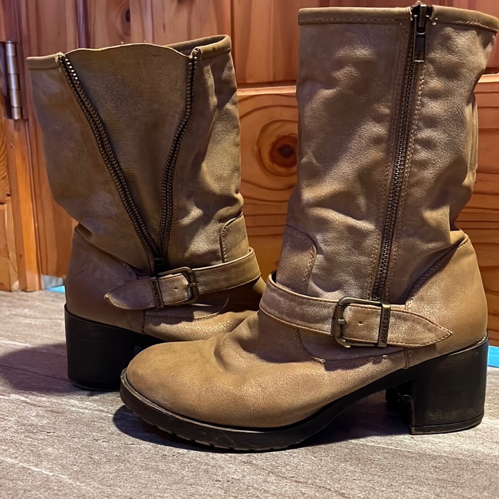 Rocket Dog boots